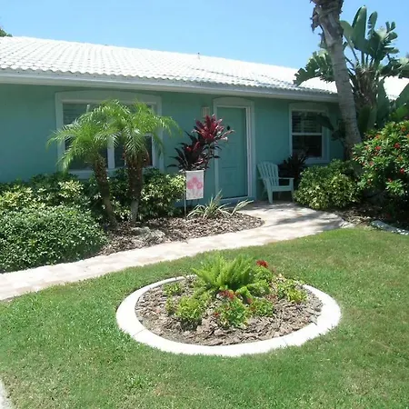 Sand Dollar Beach Side Villa
